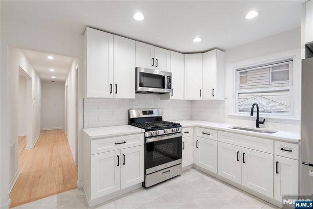 761 Hurley Place, Fairview, NJ 07022