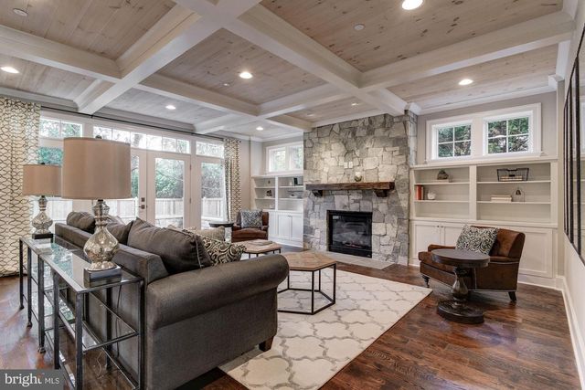 5700 TANGLEWOOD DR, Bethesda, MD 20817