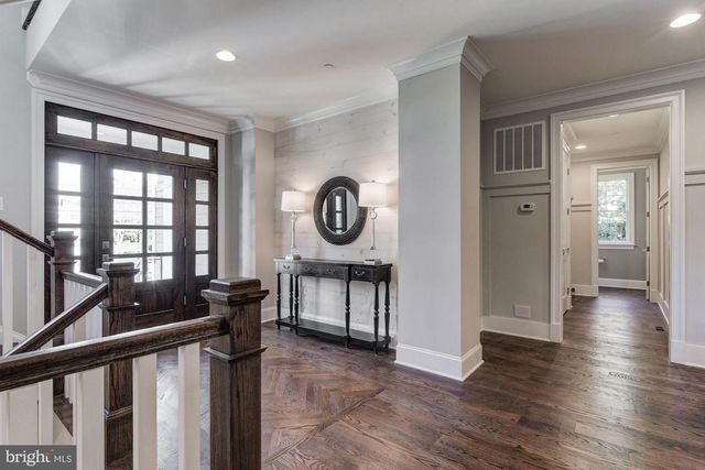 5700 TANGLEWOOD DR, Bethesda, MD 20817