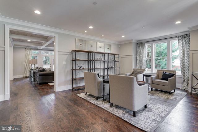 5700 TANGLEWOOD DR, Bethesda, MD 20817