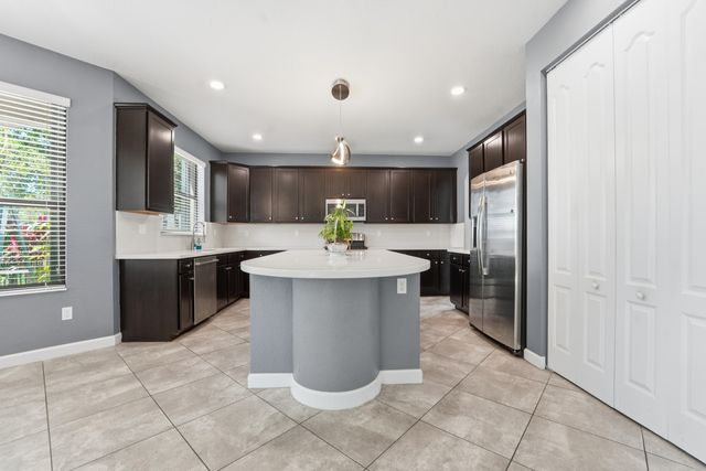 4521 Willow Basin Way, Wellington, FL 33467