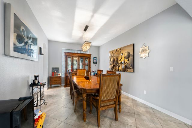 4521 Willow Basin Way, Wellington, FL 33467