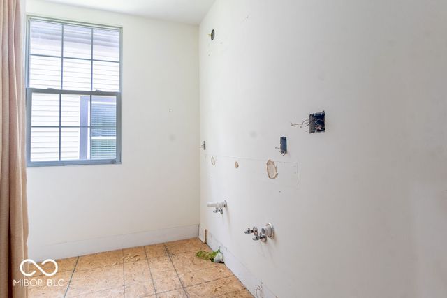 1101 Larch Street, Indianapolis, IN 46201