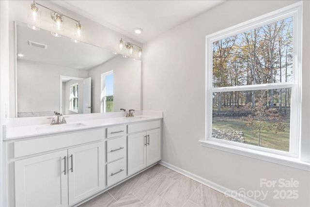 8237 Franklin Trail Street, Mint Hill, NC 28227