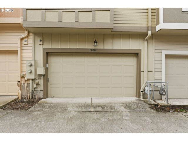 1706 Sw 172ND Ter, Beaverton, OR 97003