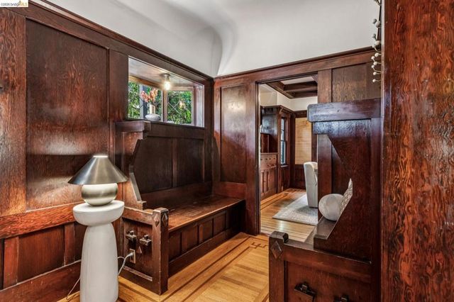 2953 Hillegass Ave, Berkeley, CA 94705