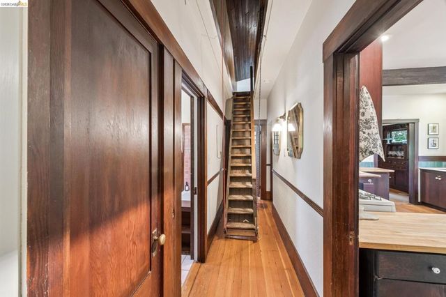 2953 Hillegass Ave, Berkeley, CA 94705