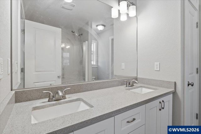 518 Red Cedar Ln NE, Salem, OR 97301
