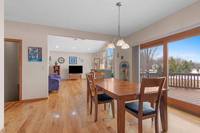 2594 MISTY RIVER LANE, De Pere, WI 54115