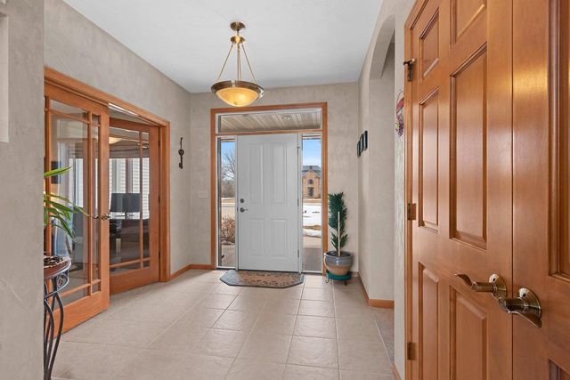 2594 MISTY RIVER LANE, De Pere, WI 54115