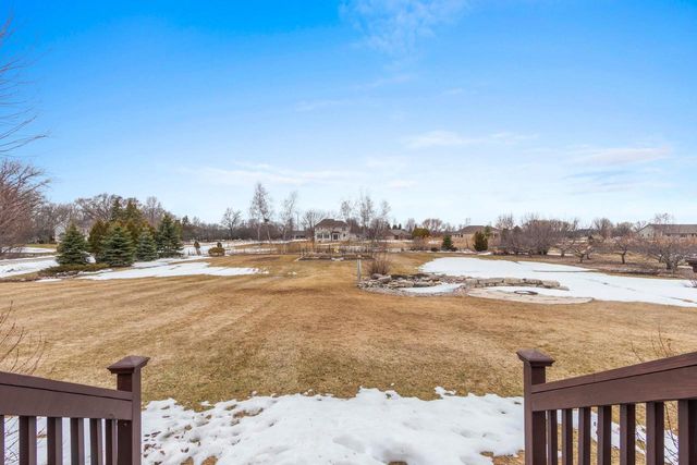 2594 MISTY RIVER LANE, De Pere, WI 54115
