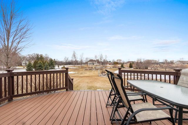 2594 MISTY RIVER LANE, De Pere, WI 54115