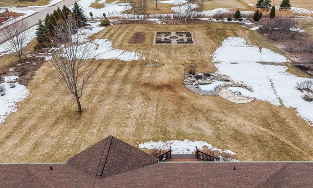 2594 MISTY RIVER LANE, De Pere, WI 54115