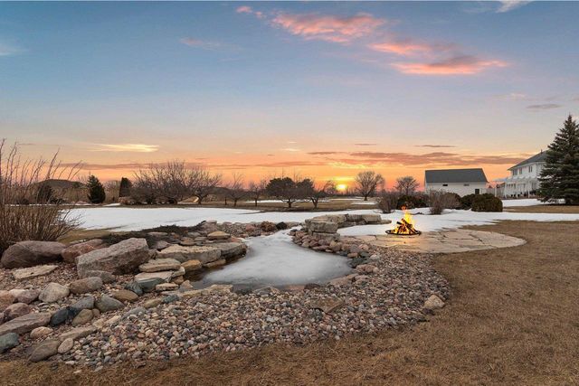 2594 MISTY RIVER LANE, De Pere, WI 54115