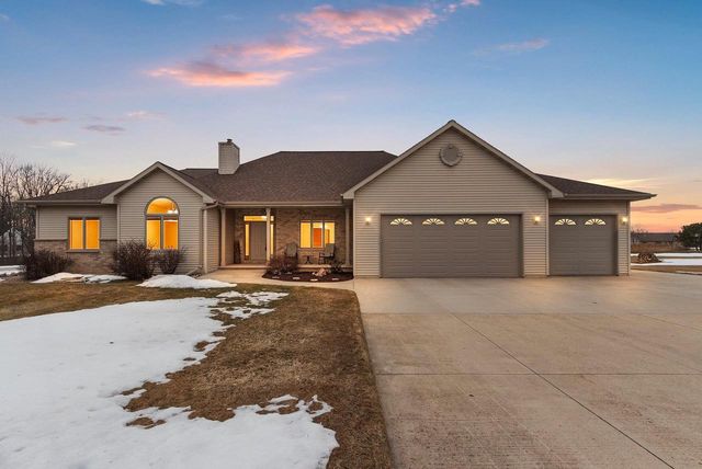 2594 MISTY RIVER LANE, De Pere, WI 54115