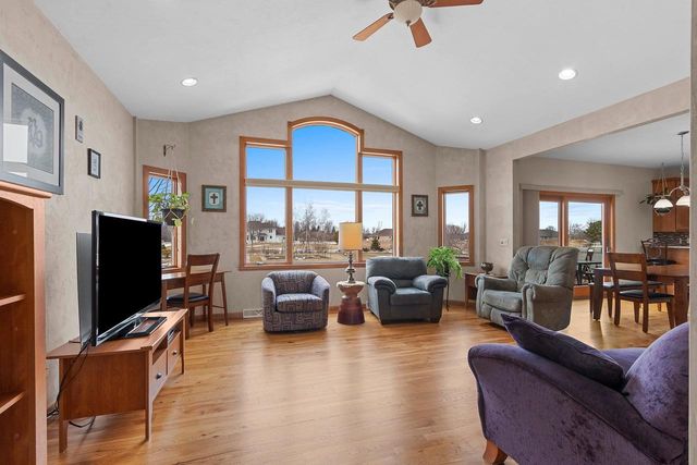 2594 MISTY RIVER LANE, De Pere, WI 54115