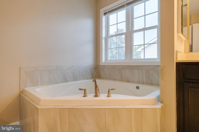 1236 FRANCES PL, Catonsville, MD 21228
