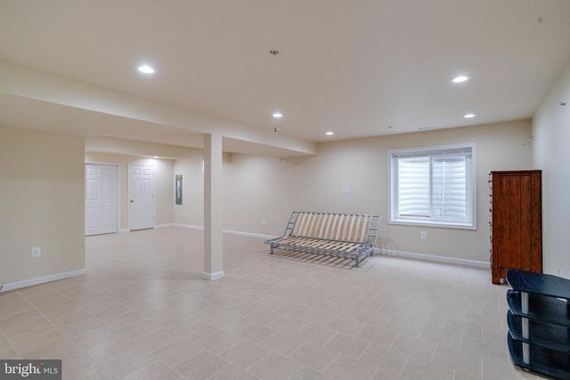 1236 FRANCES PL, Catonsville, MD 21228