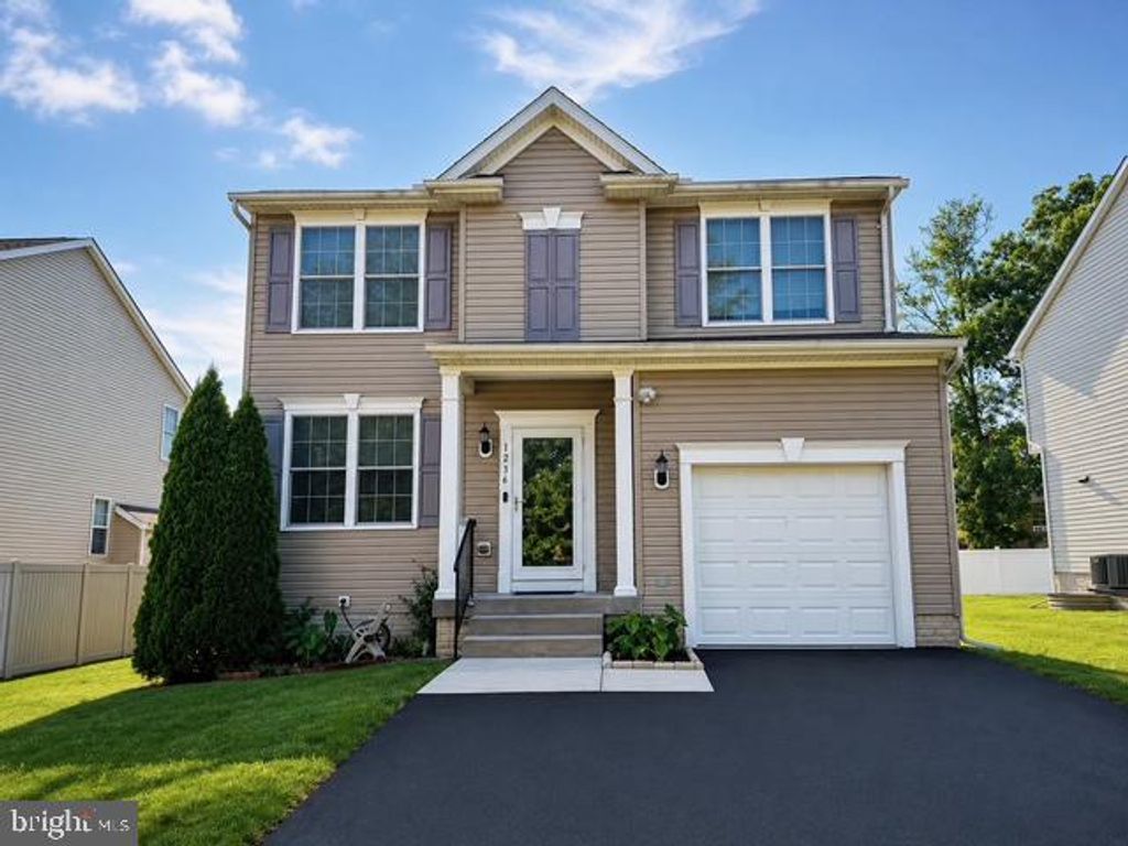 1236 FRANCES PL, Catonsville, MD 21228
