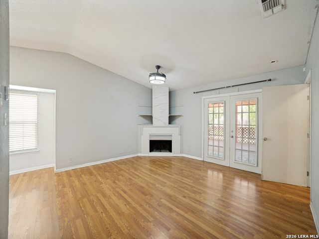 2882 CHERRY FIELD DR, San Antonio, TX 78245