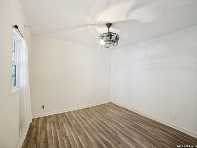 2882 CHERRY FIELD DR, San Antonio, TX 78245