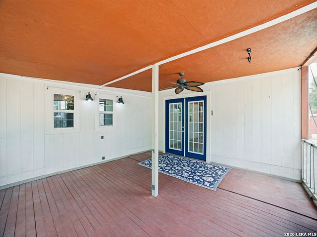 2882 CHERRY FIELD DR, San Antonio, TX 78245