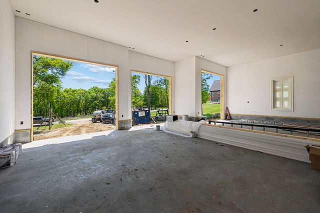 341 Sunset Island Trl, Gallatin, TN 37066