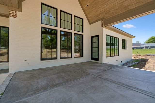 341 Sunset Island Trl, Gallatin, TN 37066