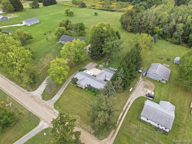 5370 Hollow Corners Road, Dryden, MI 48428