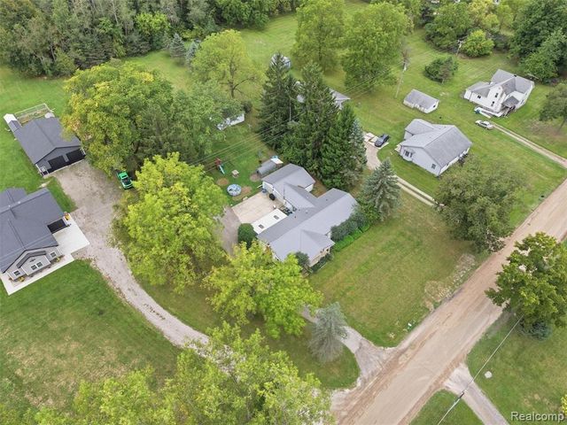 5370 Hollow Corners Road, Dryden, MI 48428