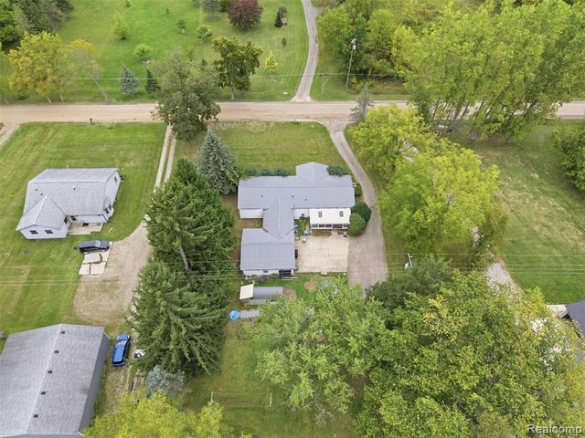 5370 Hollow Corners Road, Dryden, MI 48428