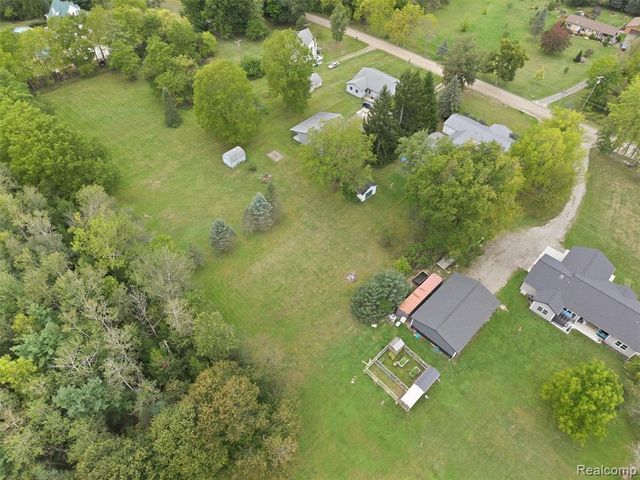 5370 Hollow Corners Road, Dryden, MI 48428