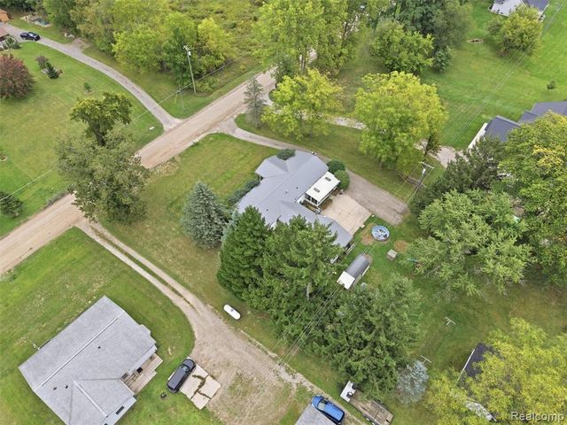 5370 Hollow Corners Road, Dryden, MI 48428