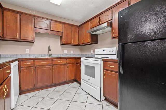 1772 Woodmont Drive, Semmes, AL 36575