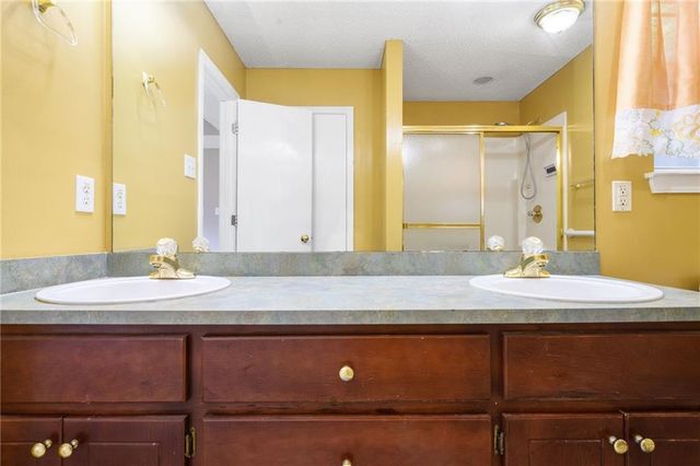 1772 Woodmont Drive, Semmes, AL 36575
