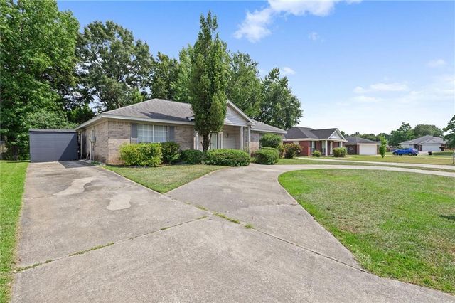 1772 Woodmont Drive, Semmes, AL 36575