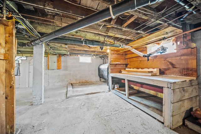 77 Highland Street, Laconia, NH 03246