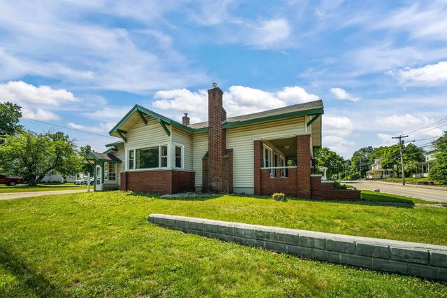 77 Highland Street, Laconia, NH 03246