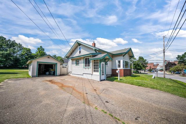 77 Highland Street, Laconia, NH 03246