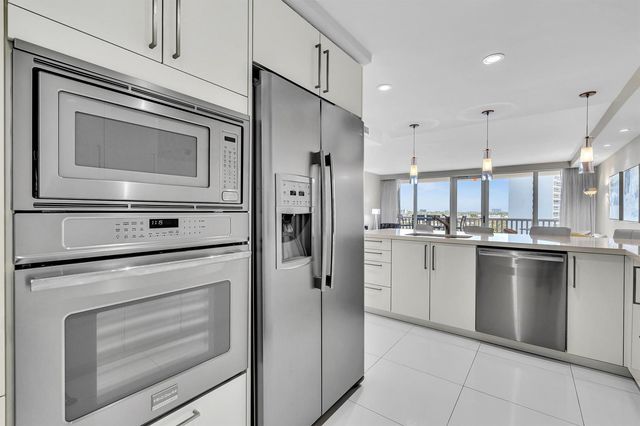 4020 Galt Ocean Drive 703, Fort Lauderdale, FL 33308