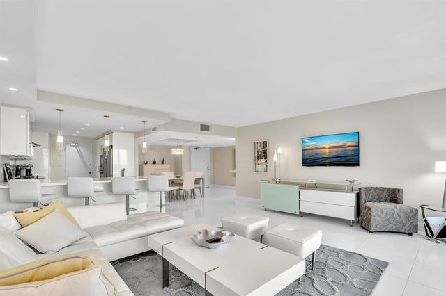 4020 Galt Ocean Drive 703, Fort Lauderdale, FL 33308