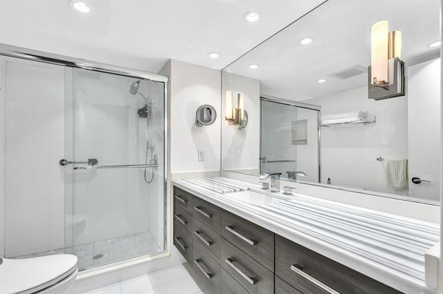 4020 Galt Ocean Drive 703, Fort Lauderdale, FL 33308