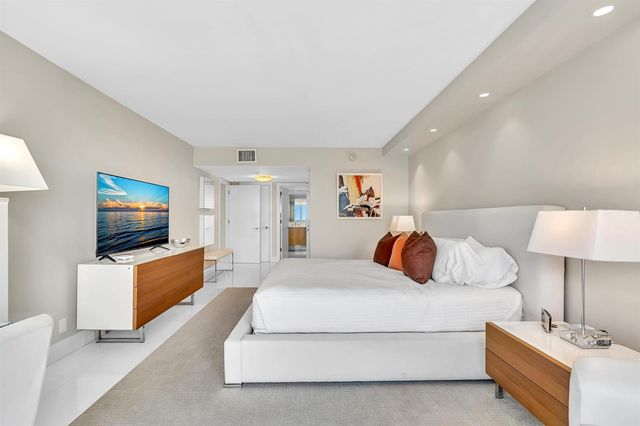 4020 Galt Ocean Drive 703, Fort Lauderdale, FL 33308
