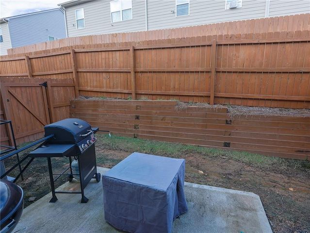7724 Baron Road, Fairburn, GA 30213