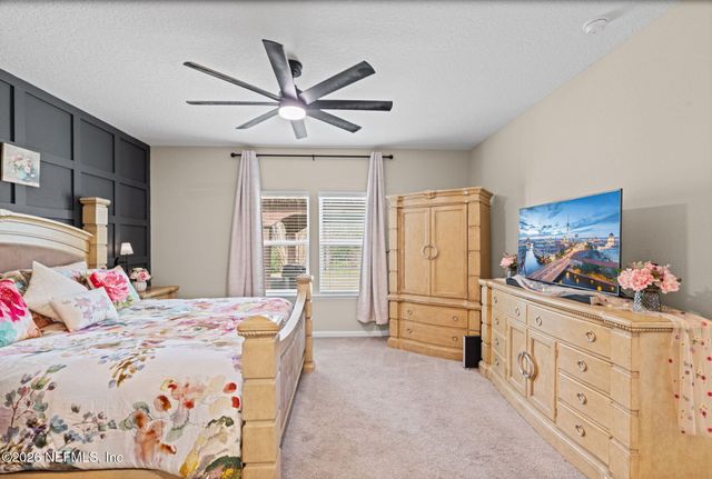 9936 PAVNES CREEK Drive, Jacksonville, FL 32222