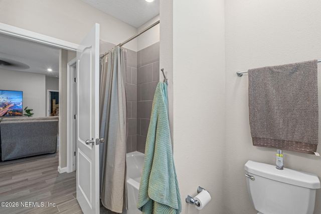 9936 PAVNES CREEK Drive, Jacksonville, FL 32222