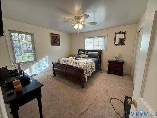 8295 Franklin Ln, Hanover, VA 23111