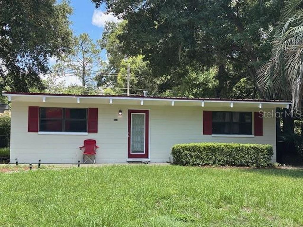 2831 NE 10TH STREET, Gainesville, FL 32609