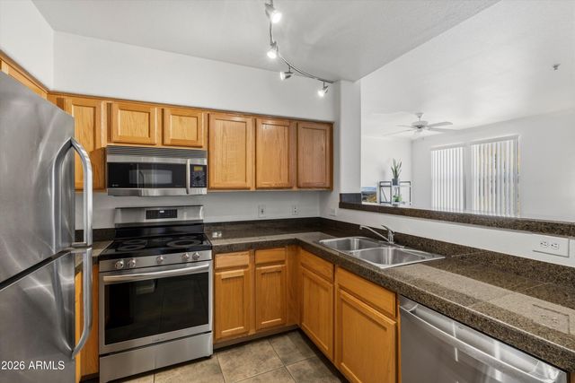 20100 N 78TH Place 1051, Scottsdale, AZ 85255