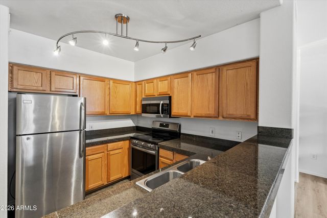 20100 N 78TH Place 1051, Scottsdale, AZ 85255